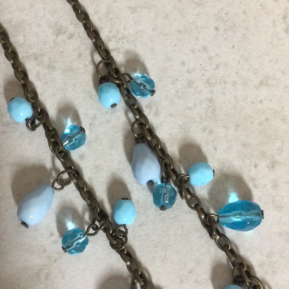 Turquoise beads on bronze chain necklace - Picture 4 of 7